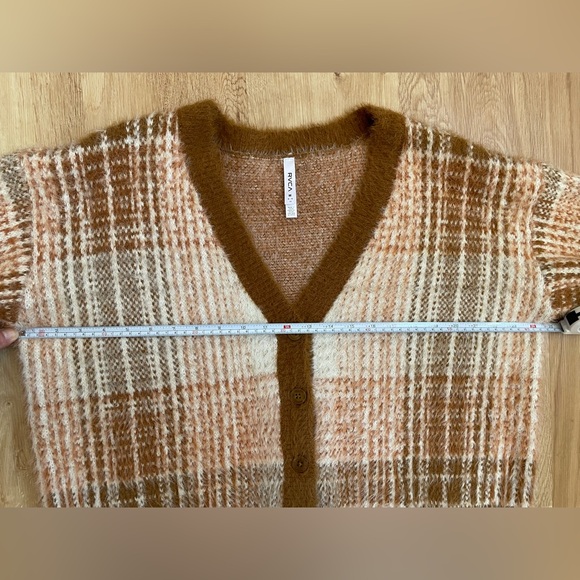 RVCA rare plaid v-neck cardigan women’s medium sweater brown tan cream unisex - Picture 9 of 10
